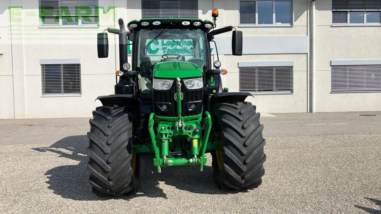 John Deere 6155R - Traktor: gambar 3 John Deere 6155R - Traktor: gambar 3