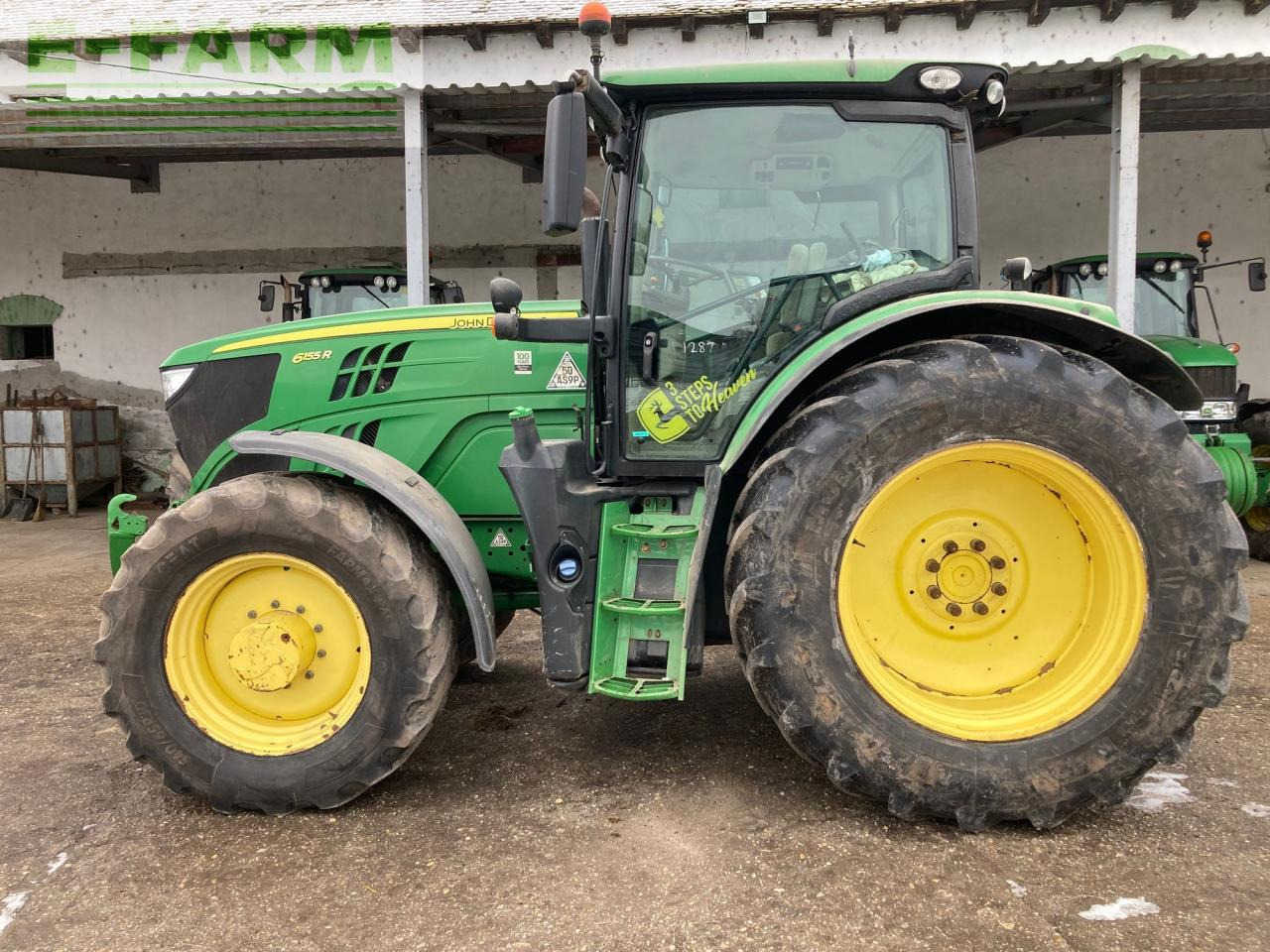 John Deere 6155R - Traktor: gambar 1 John Deere 6155R - Traktor: gambar 1