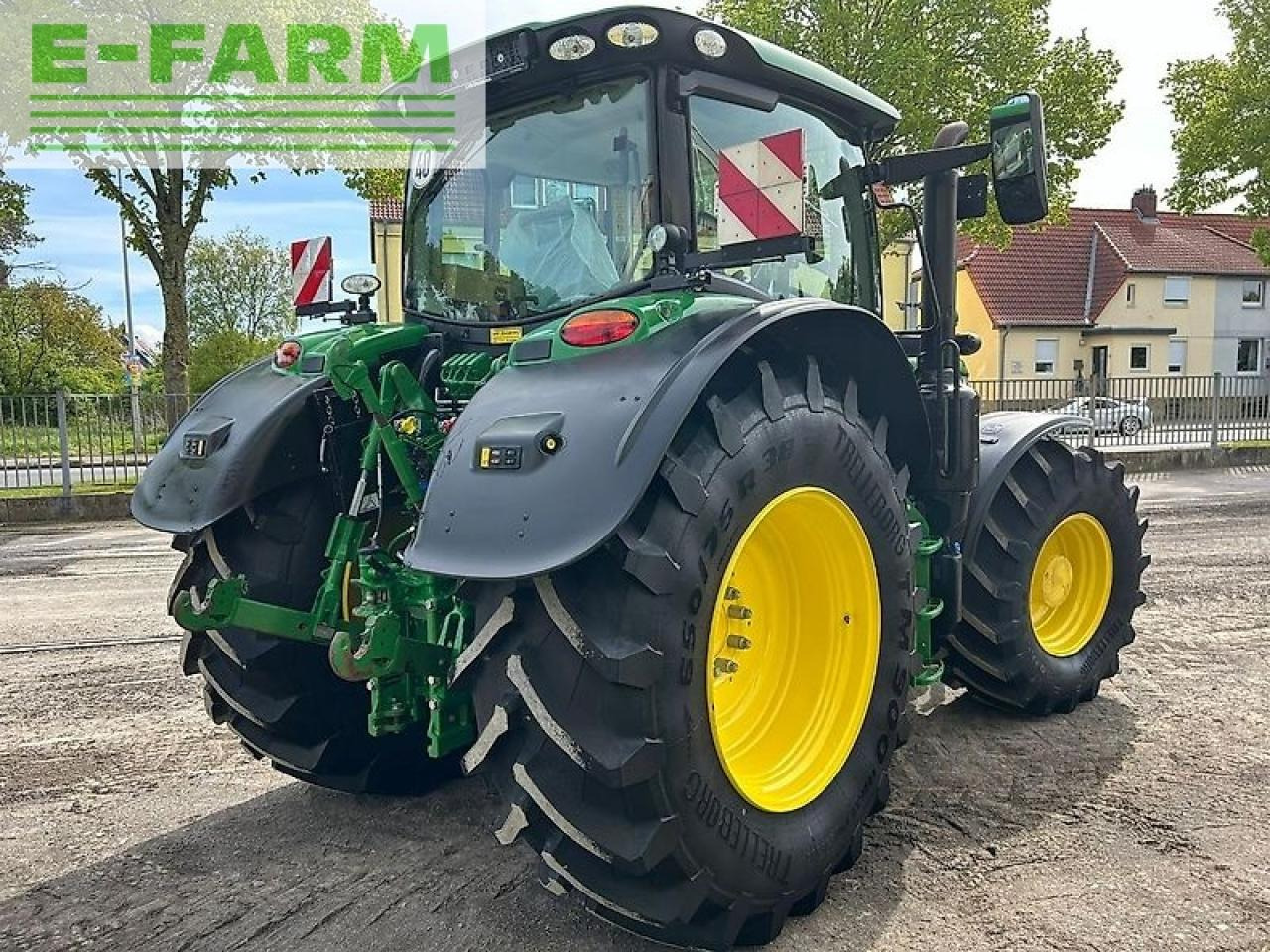 John Deere 6155r - Traktor: gambar 4 John Deere 6155r - Traktor: gambar 4