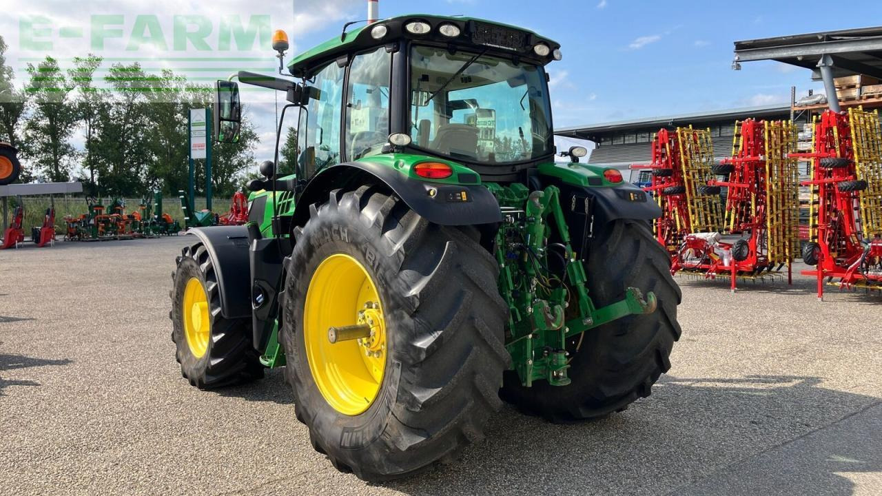 John Deere 6155r - Traktor: gambar 4 John Deere 6155r - Traktor: gambar 4