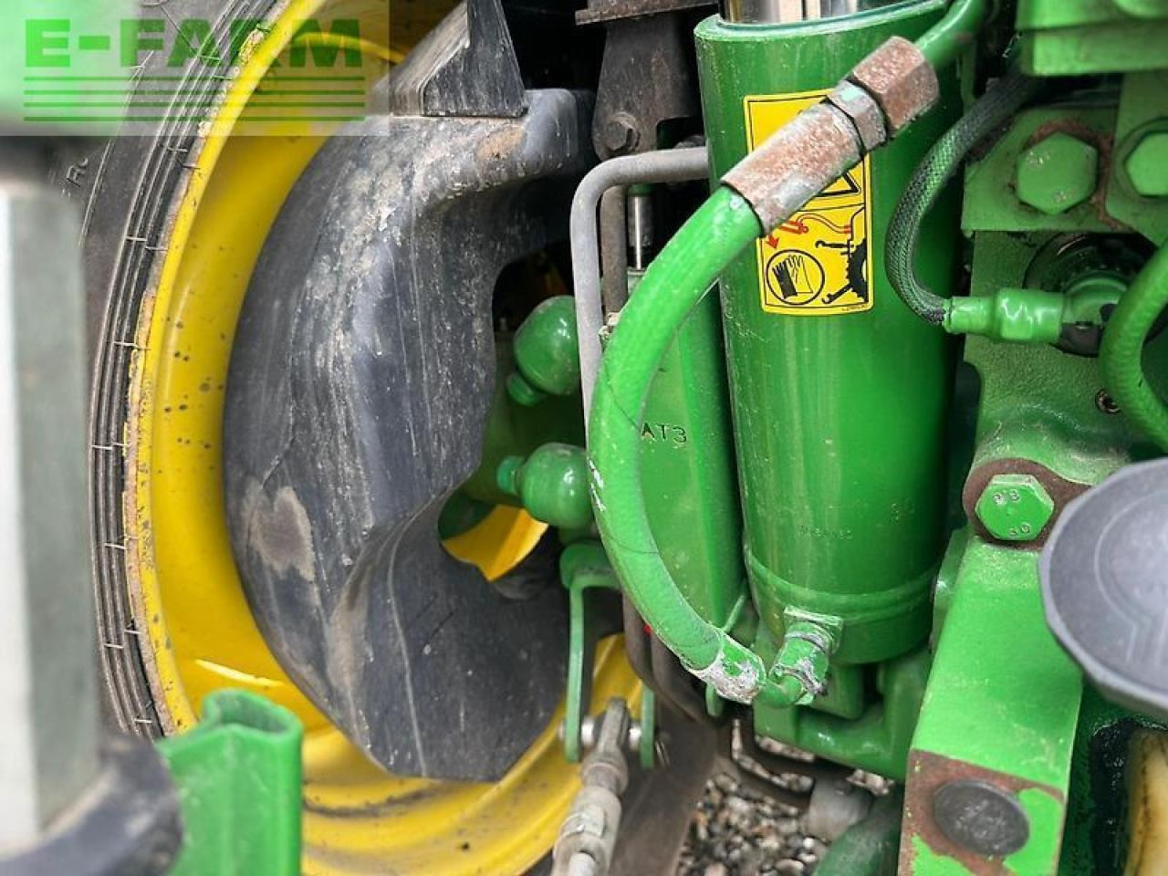 John Deere 6155r - Traktor: gambar 5 John Deere 6155r - Traktor: gambar 5
