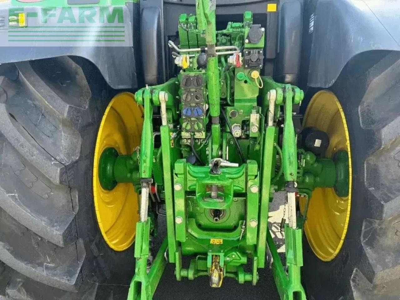 John Deere 6155r - Traktor: gambar 2 John Deere 6155r - Traktor: gambar 2