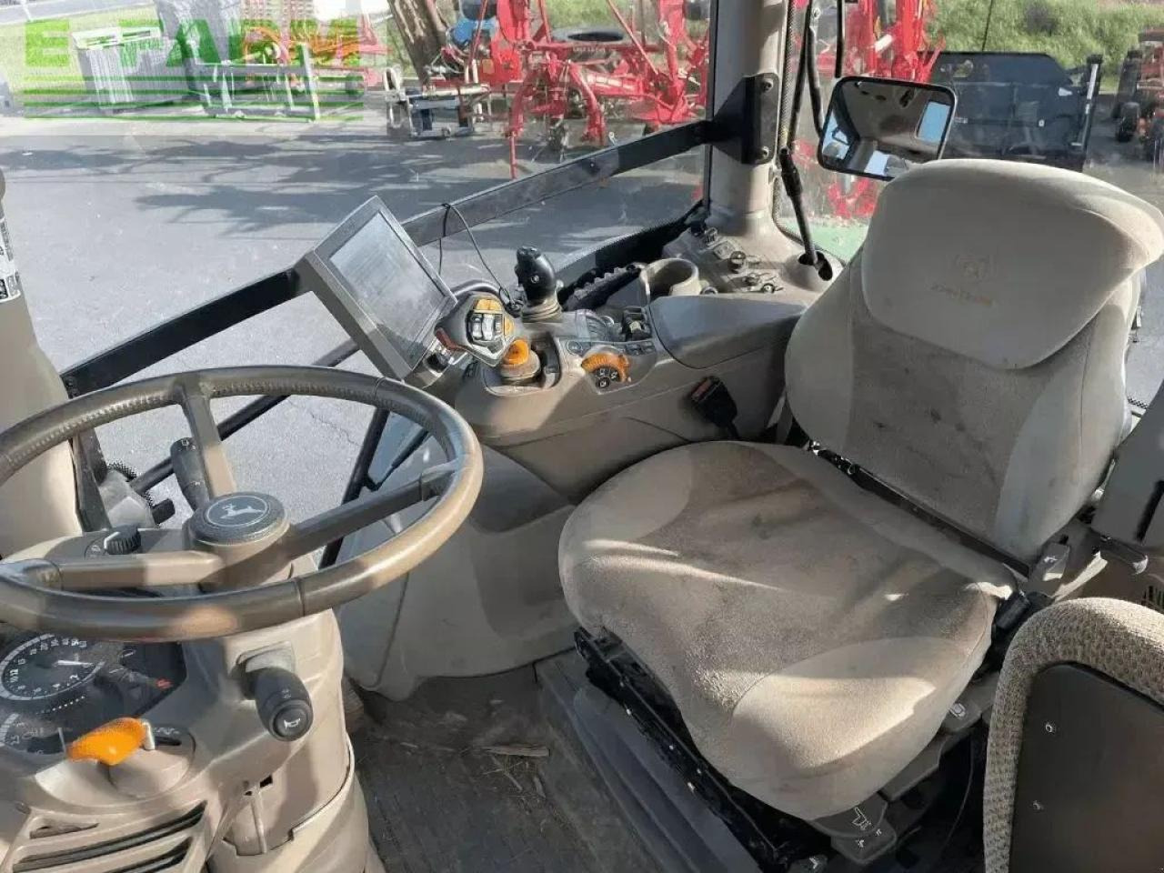 John Deere 6155r - Traktor: gambar 5 John Deere 6155r - Traktor: gambar 5
