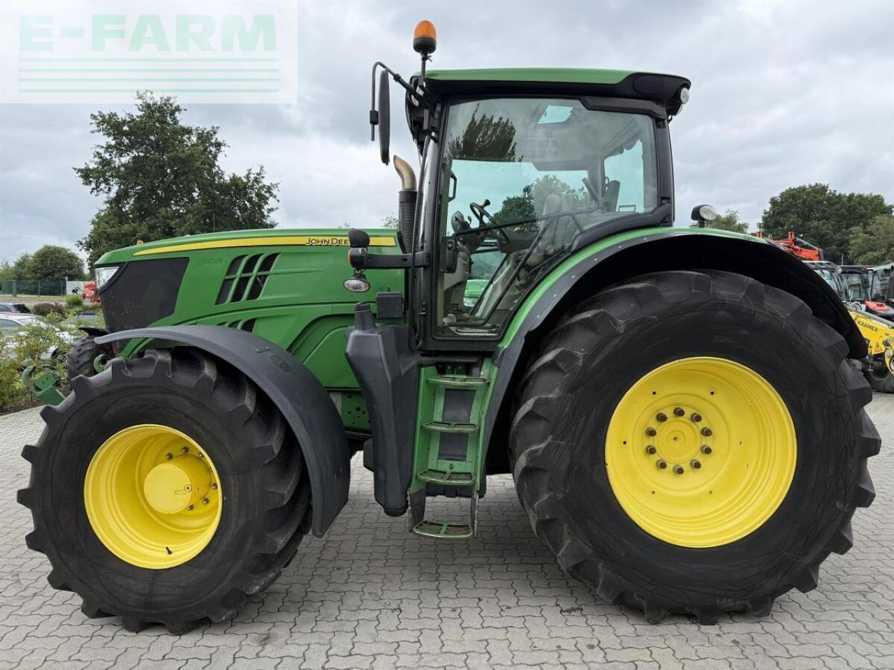 John Deere 6170 r autopowr - Traktor: gambar 2 John Deere 6170 r autopowr - Traktor: gambar 2