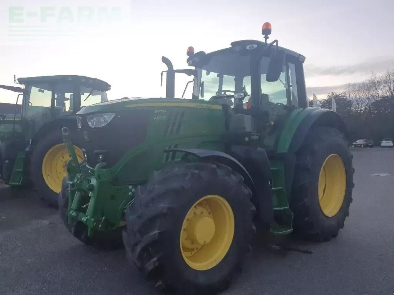 John Deere 6175m - Traktor: gambar 2 John Deere 6175m - Traktor: gambar 2