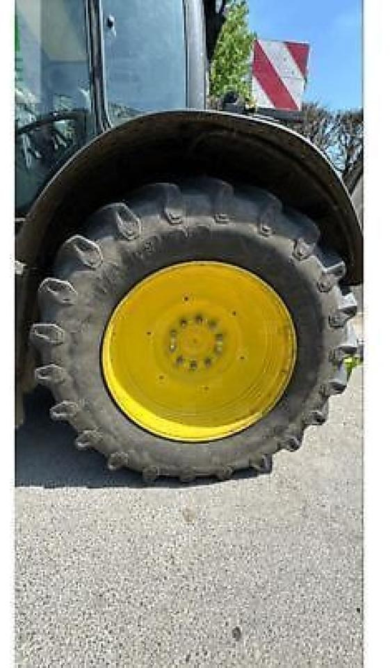 John Deere 6175r - Traktor: gambar 4 John Deere 6175r - Traktor: gambar 4