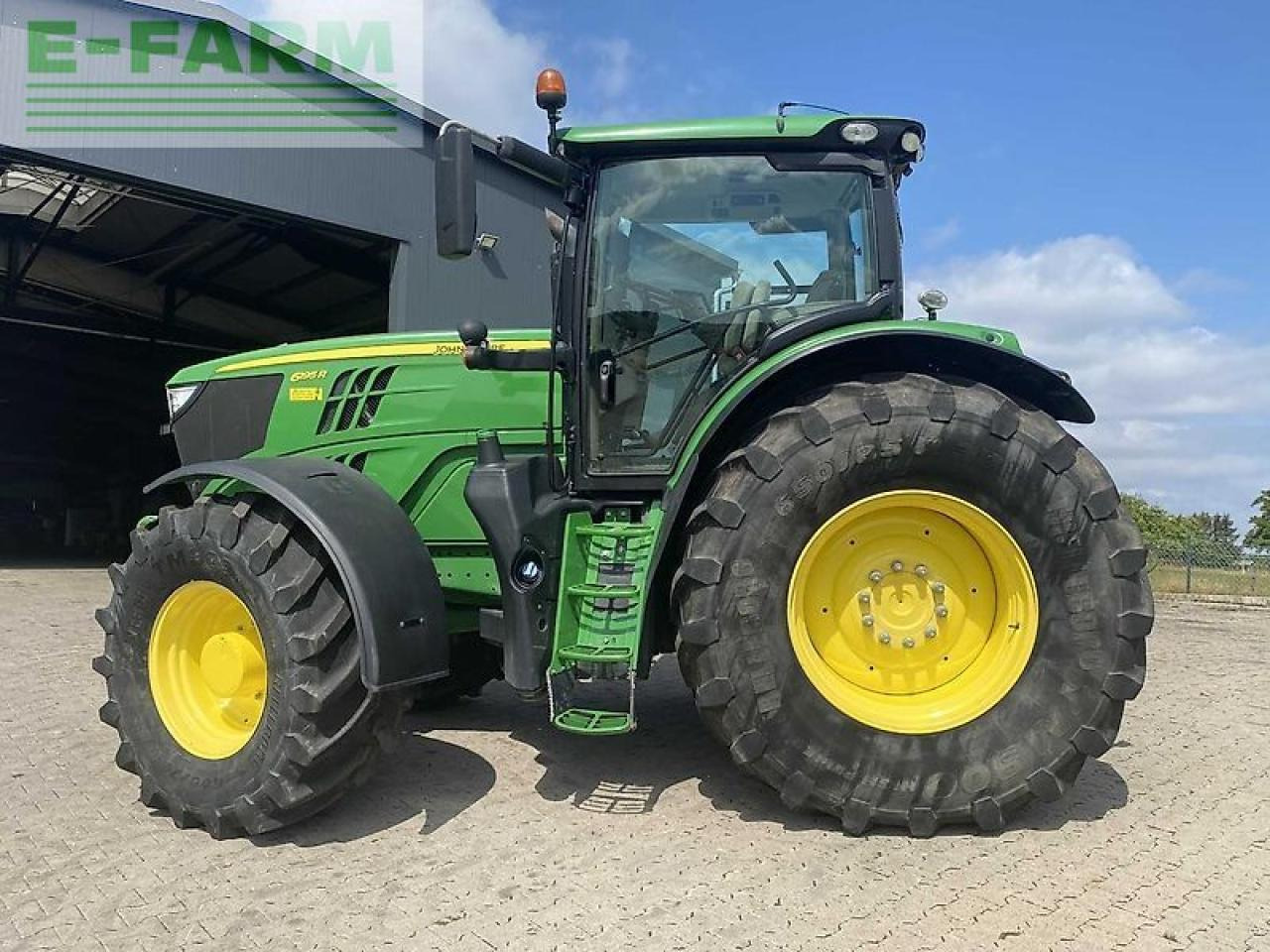 John Deere 6195r - Traktor: gambar 3 John Deere 6195r - Traktor: gambar 3