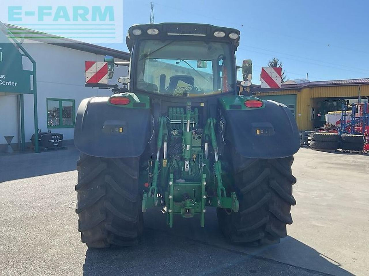 Traktor John Deere 6195r: gambar 8
