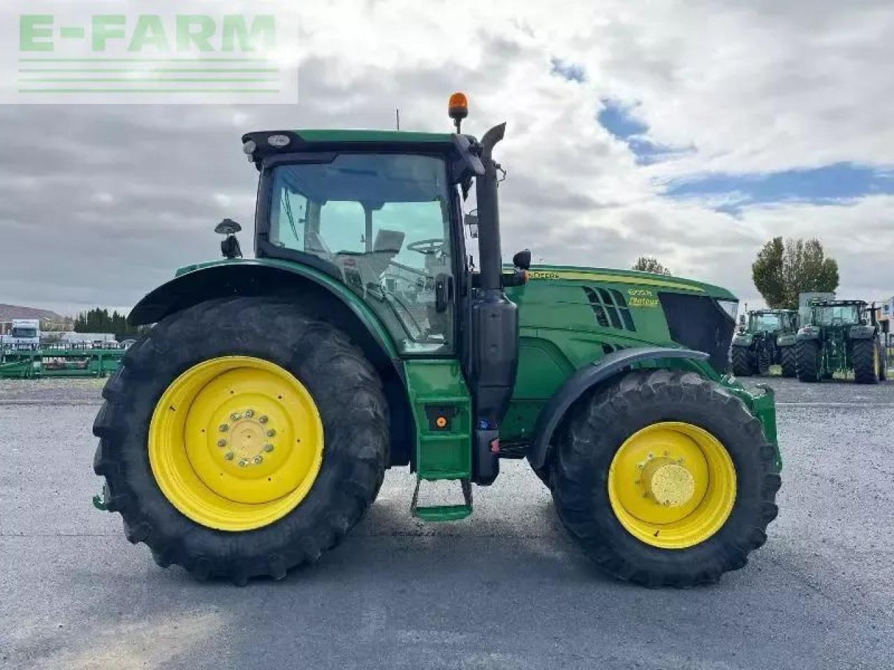 John Deere 6195r - Traktor: gambar 5 John Deere 6195r - Traktor: gambar 5