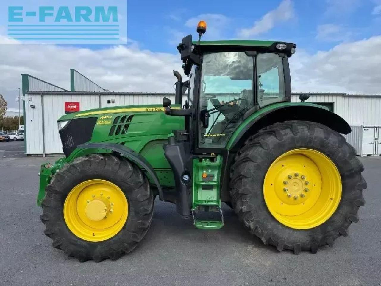 John Deere 6195r - Traktor: gambar 2 John Deere 6195r - Traktor: gambar 2