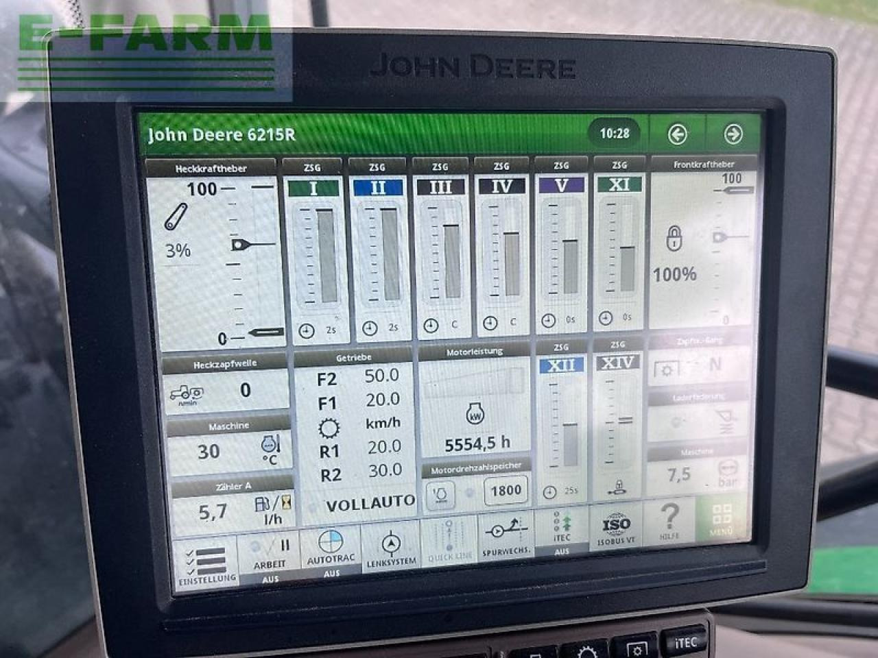 Traktor John Deere 6215r: gambar 6