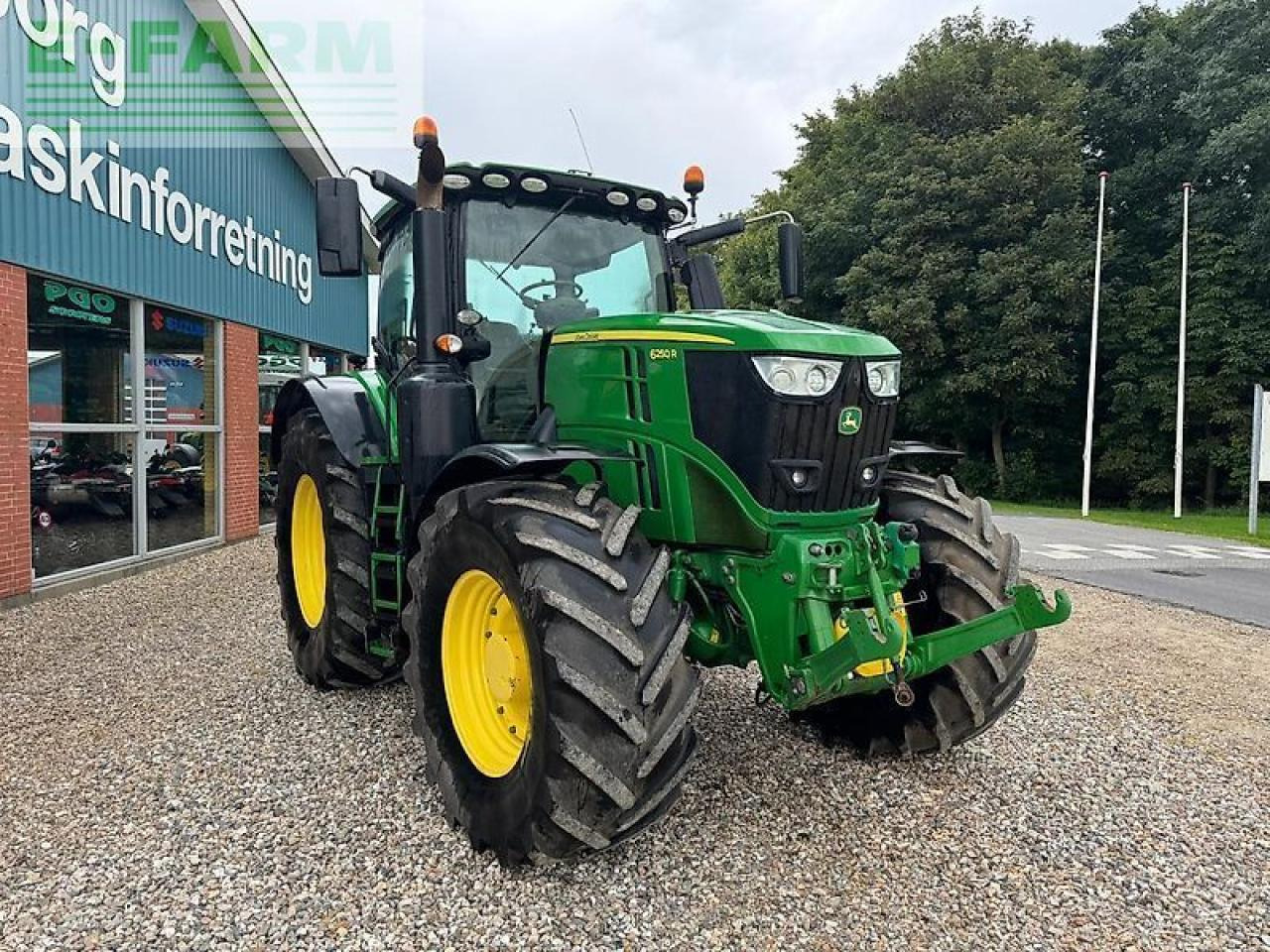 John Deere 6250r - Traktor: gambar 2 John Deere 6250r - Traktor: gambar 2