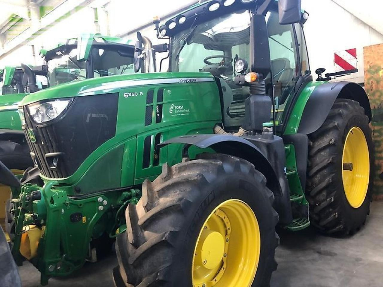 John Deere 6250r - Traktor: gambar 1 John Deere 6250r - Traktor: gambar 1