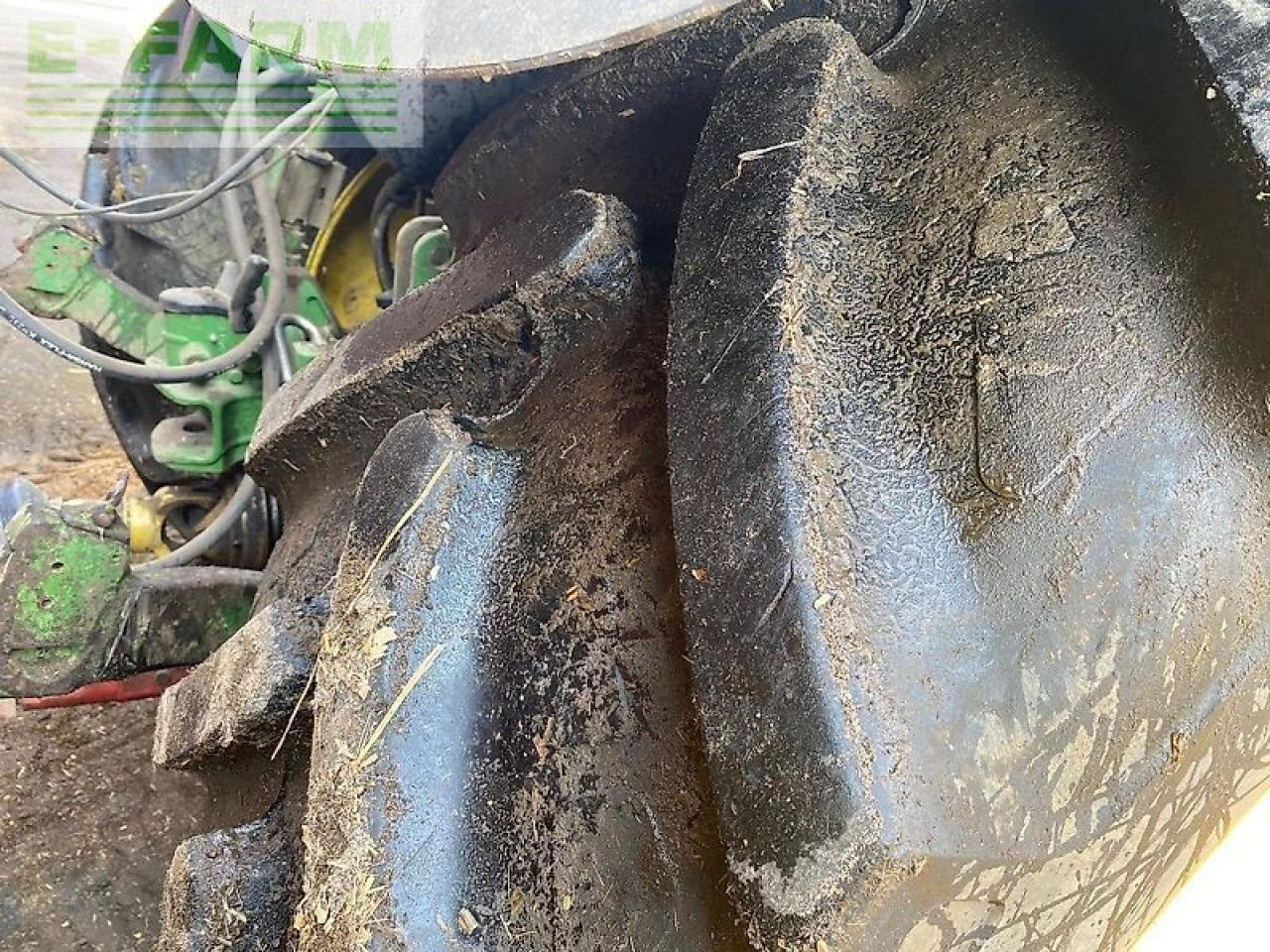 John Deere 6830 - Traktor: gambar 5 John Deere 6830 - Traktor: gambar 5