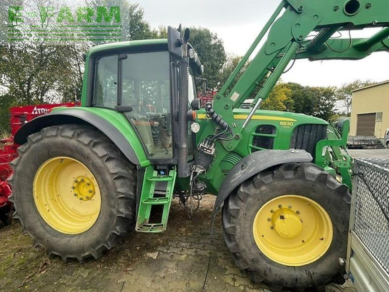 John Deere 6830 premium - Traktor: gambar 2 John Deere 6830 premium - Traktor: gambar 2