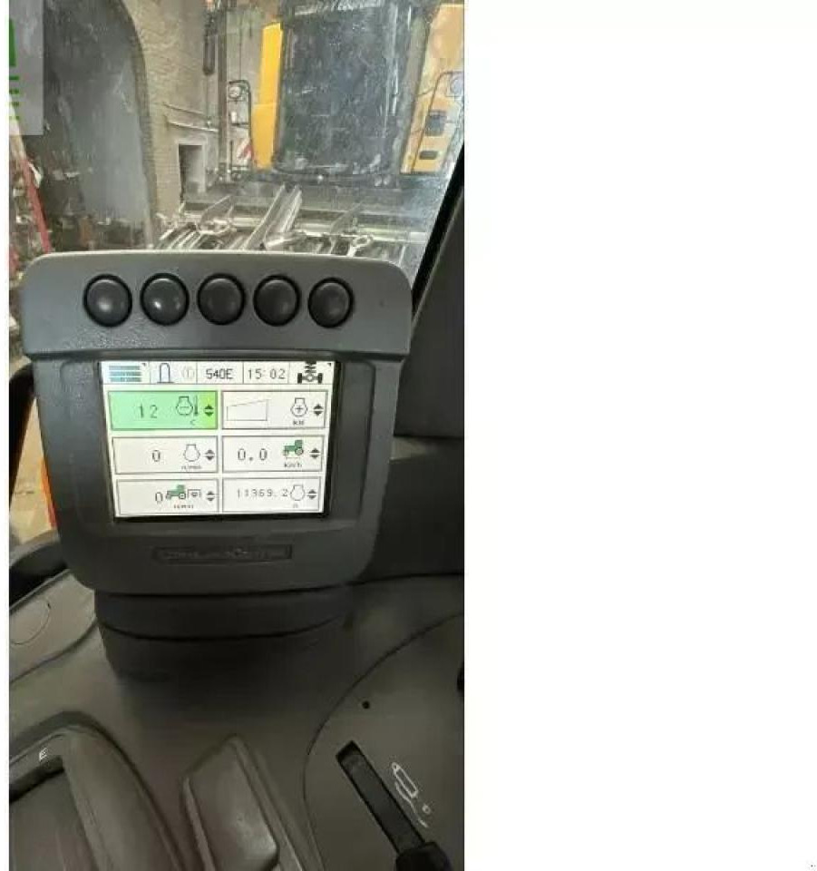 John Deere 6830 premium - Traktor: gambar 5 John Deere 6830 premium - Traktor: gambar 5