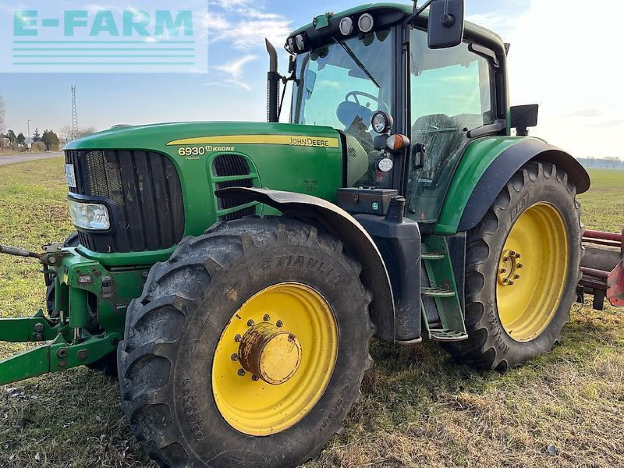 John Deere 6930 premium - Traktor: gambar 1 John Deere 6930 premium - Traktor: gambar 1