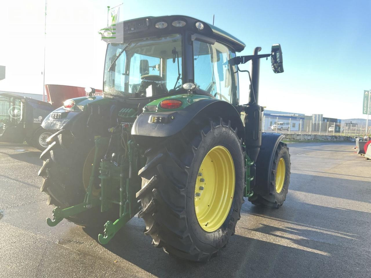John Deere 6r 110 - Traktor: gambar 3 John Deere 6r 110 - Traktor: gambar 3