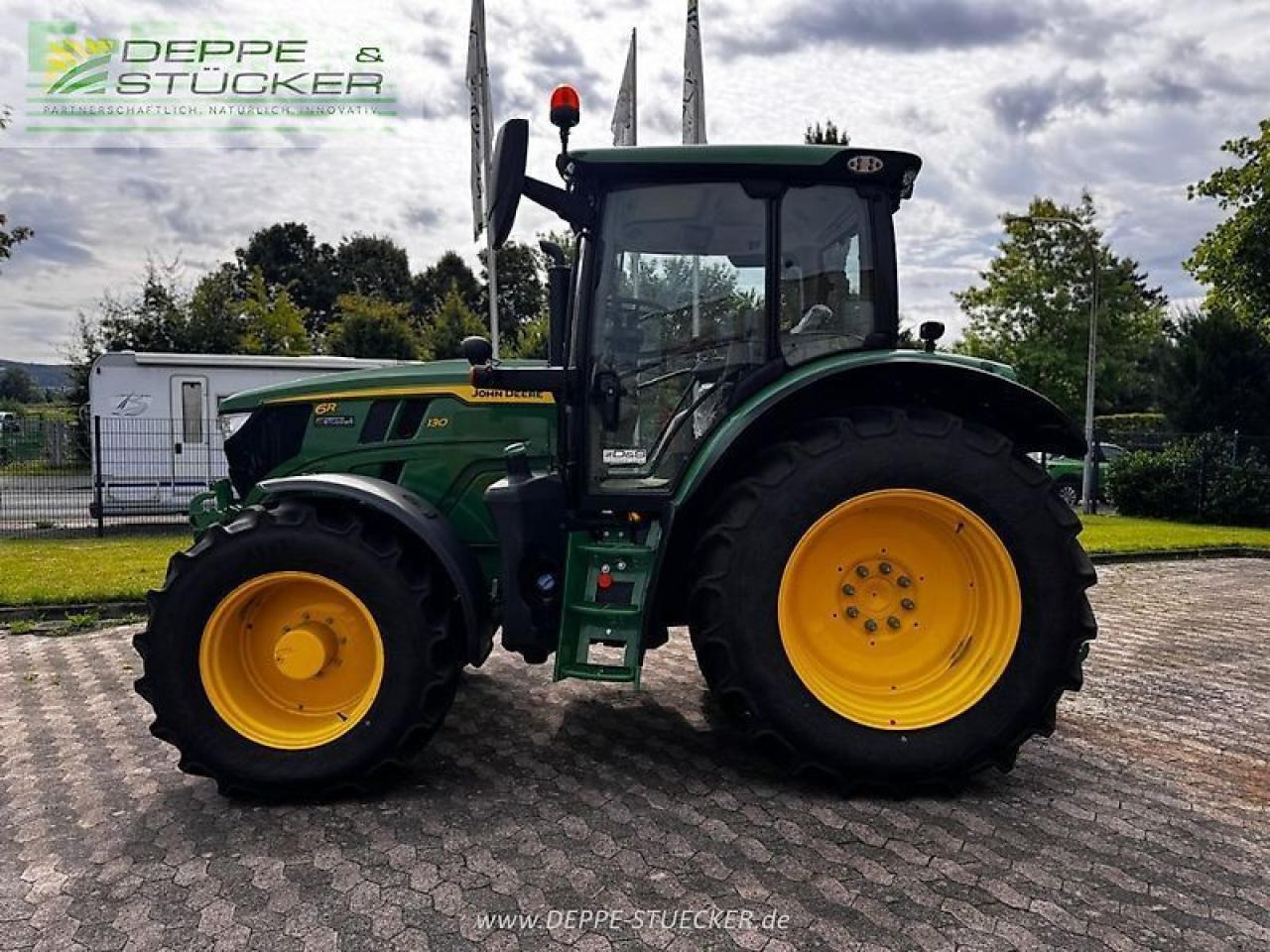 John Deere 6r 130 my24 - Traktor: gambar 4 John Deere 6r 130 my24 - Traktor: gambar 4