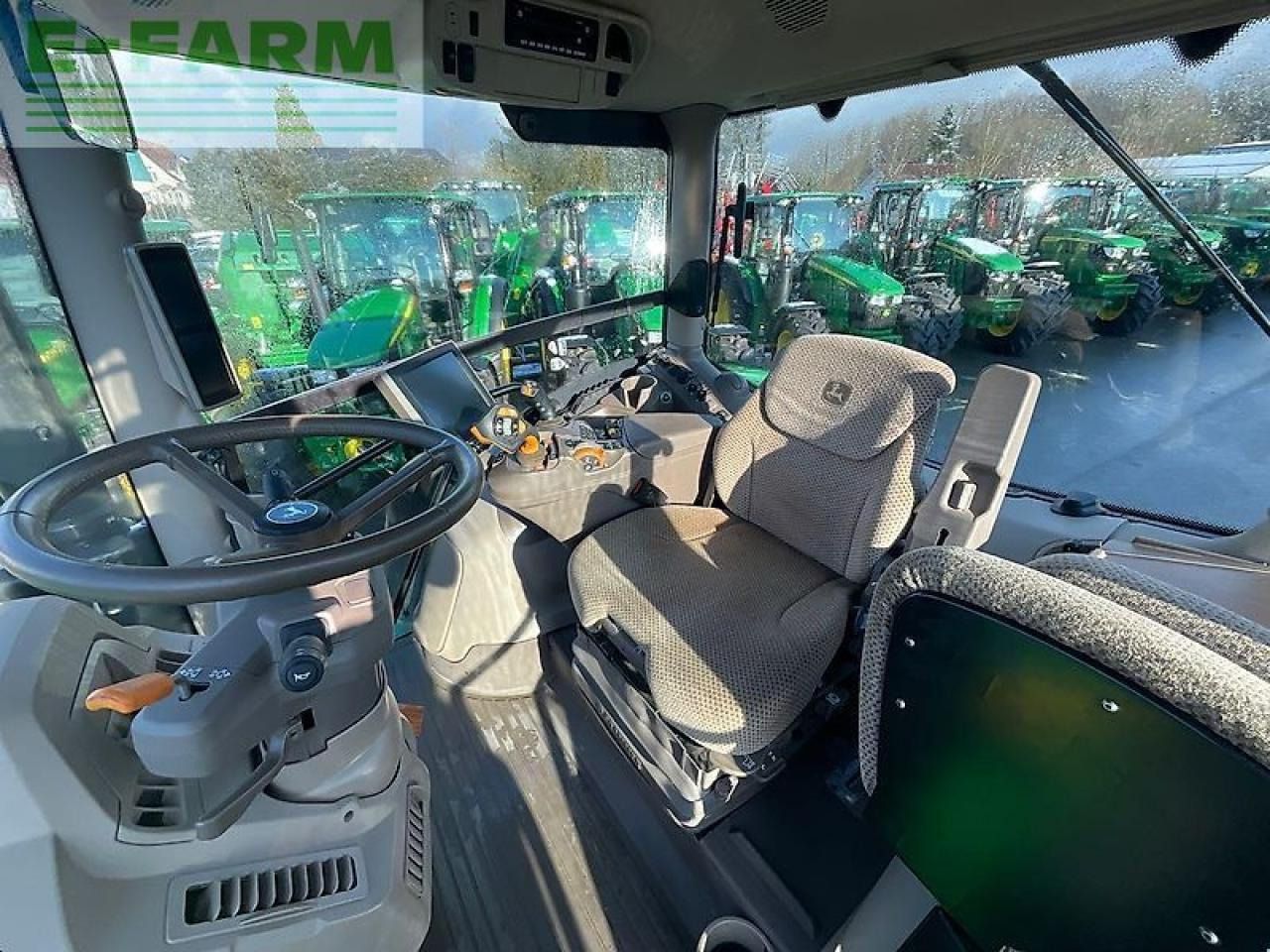 John Deere 6r 150 - Traktor: gambar 4 John Deere 6r 150 - Traktor: gambar 4