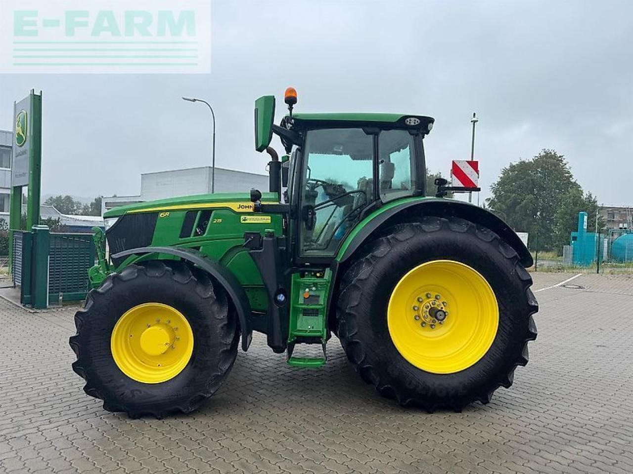 John Deere 6r 215 - Traktor: gambar 5 John Deere 6r 215 - Traktor: gambar 5