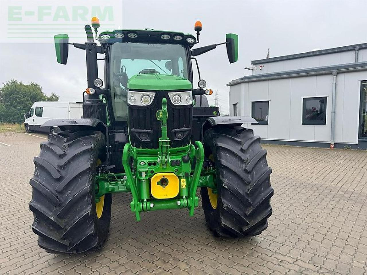 John Deere 6r 215 - Traktor: gambar 3 John Deere 6r 215 - Traktor: gambar 3