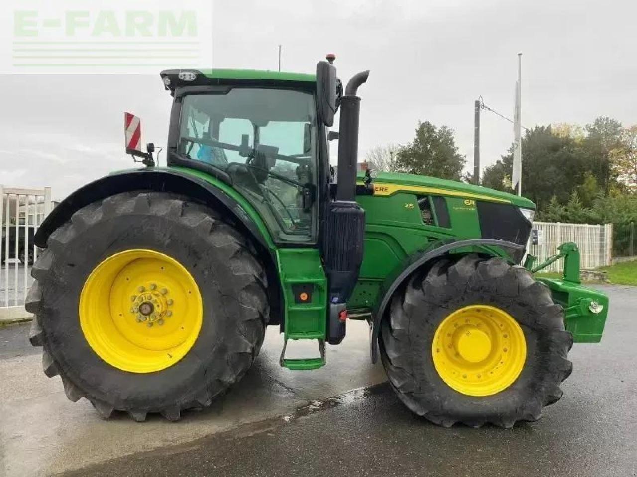 John Deere 6r 215 - Traktor: gambar 3 John Deere 6r 215 - Traktor: gambar 3