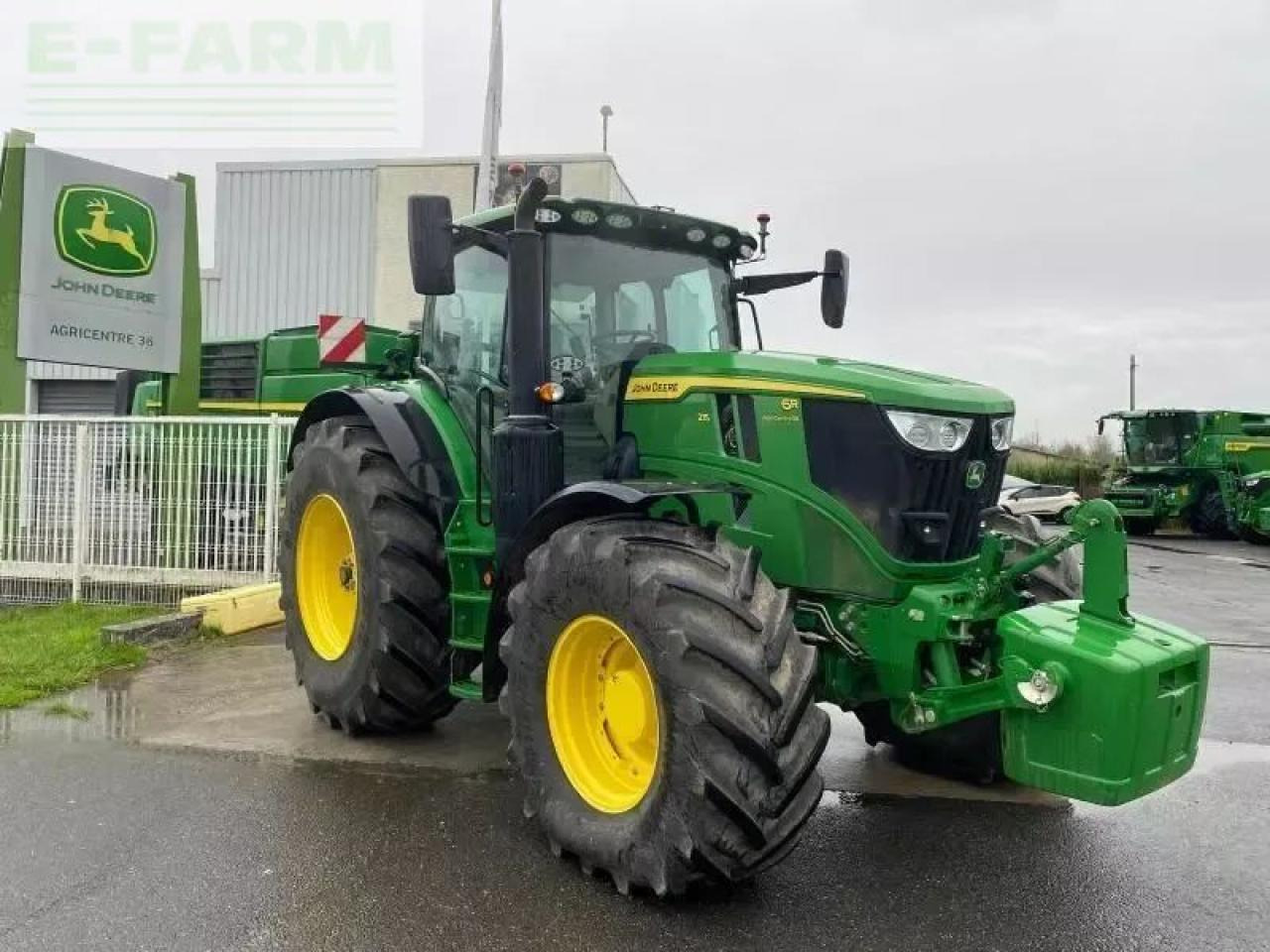 John Deere 6r 215 - Traktor: gambar 2 John Deere 6r 215 - Traktor: gambar 2