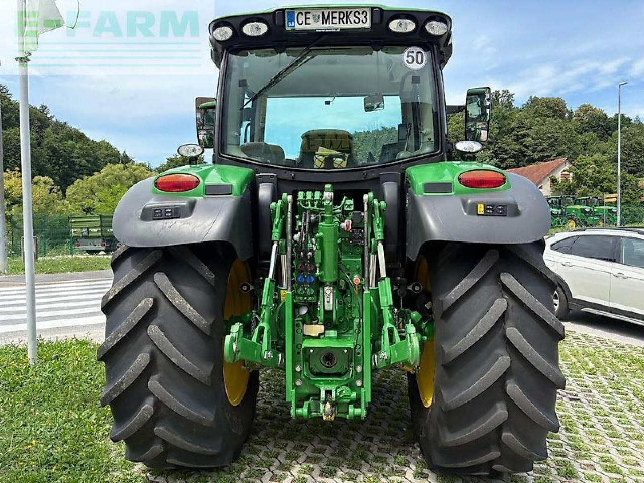 Traktor John Deere 6r150: gambar 6