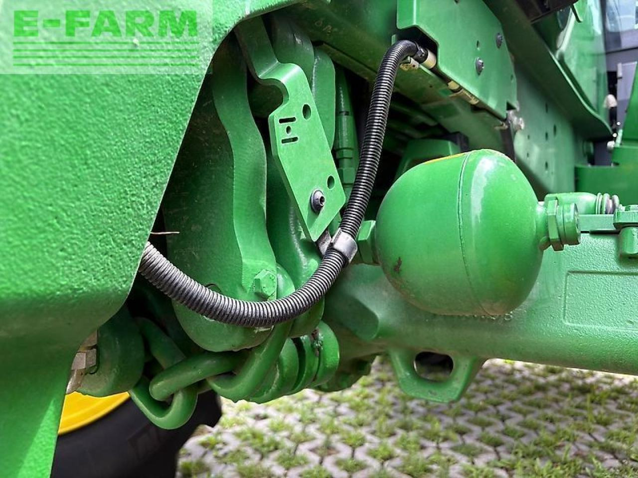 Traktor John Deere 6r150: gambar 15