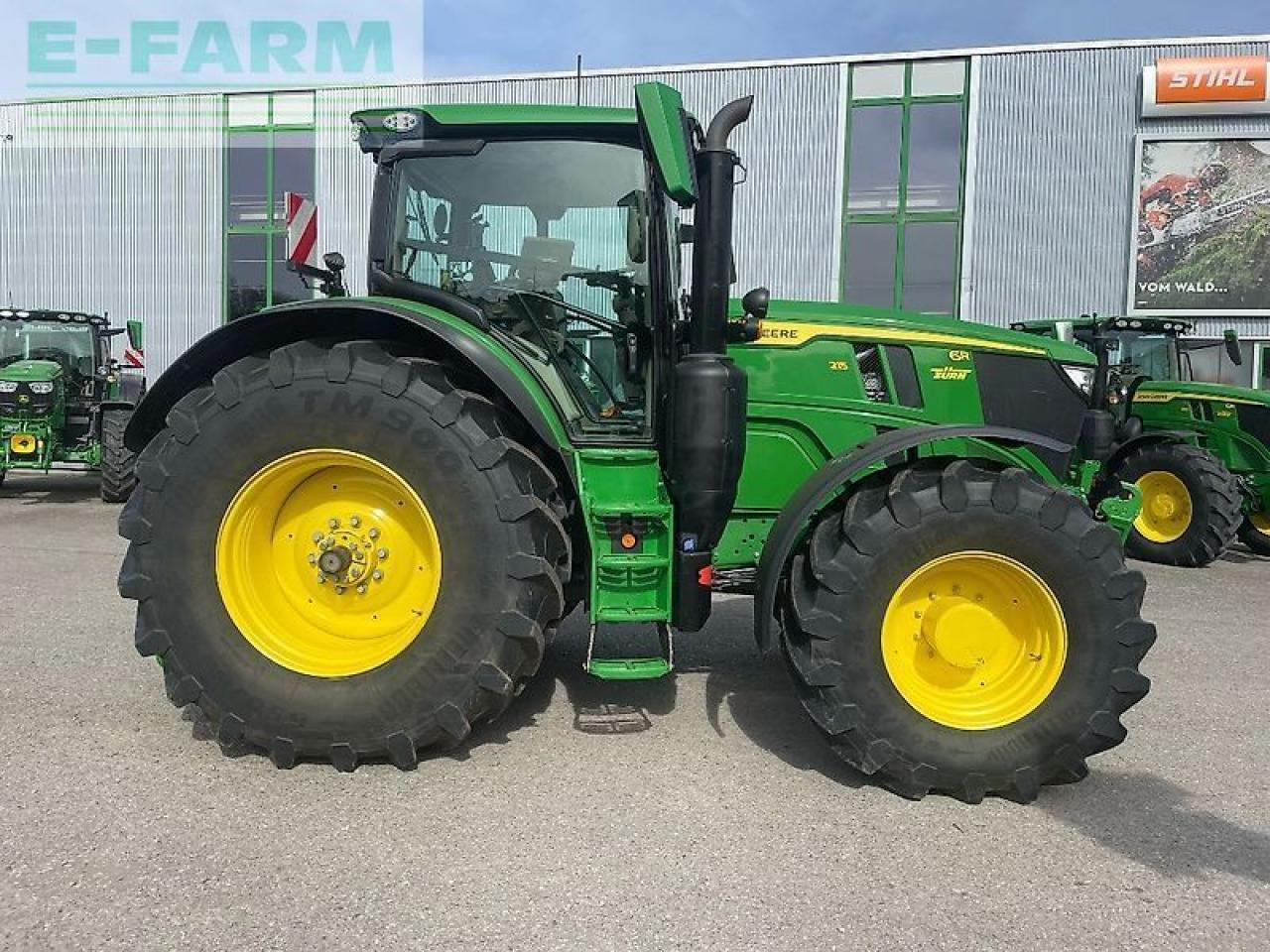 John Deere 6r215 / 6r 215 - Traktor: gambar 1 John Deere 6r215 / 6r 215 - Traktor: gambar 1