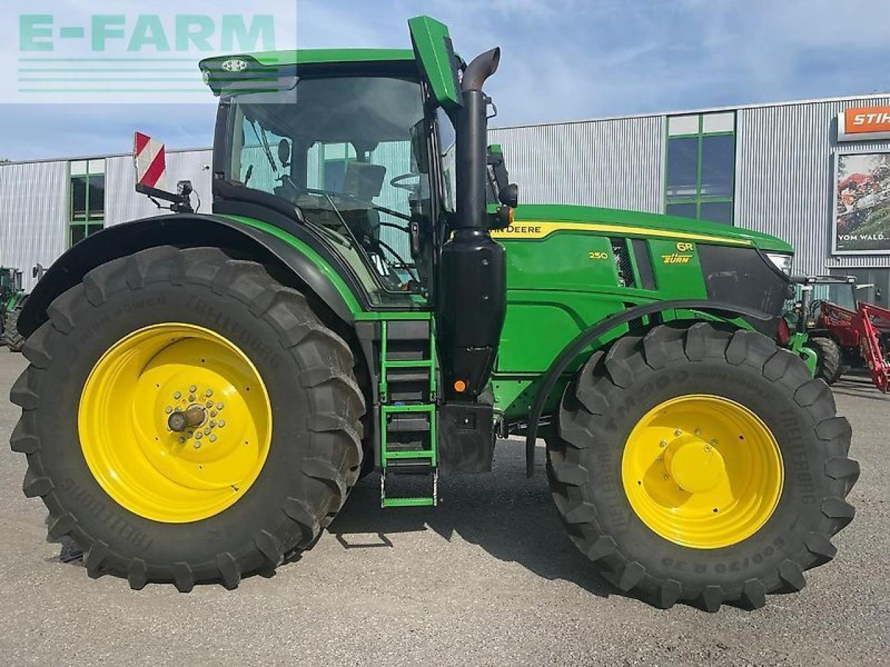 John Deere 6r250 / 6r 250 - Traktor: gambar 4 John Deere 6r250 / 6r 250 - Traktor: gambar 4
