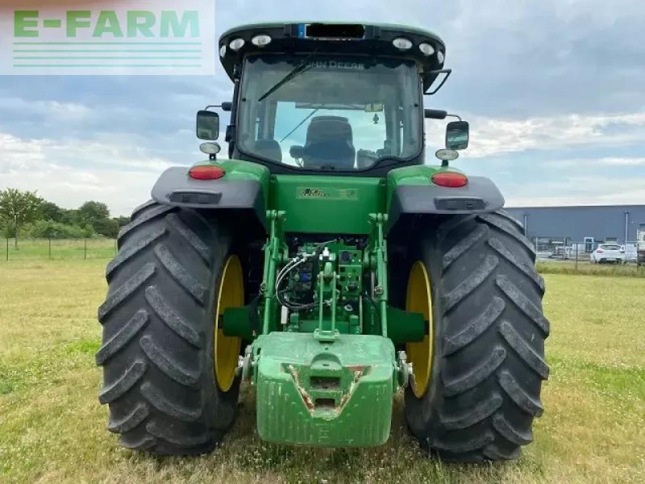 Traktor John Deere 7290r: gambar 8