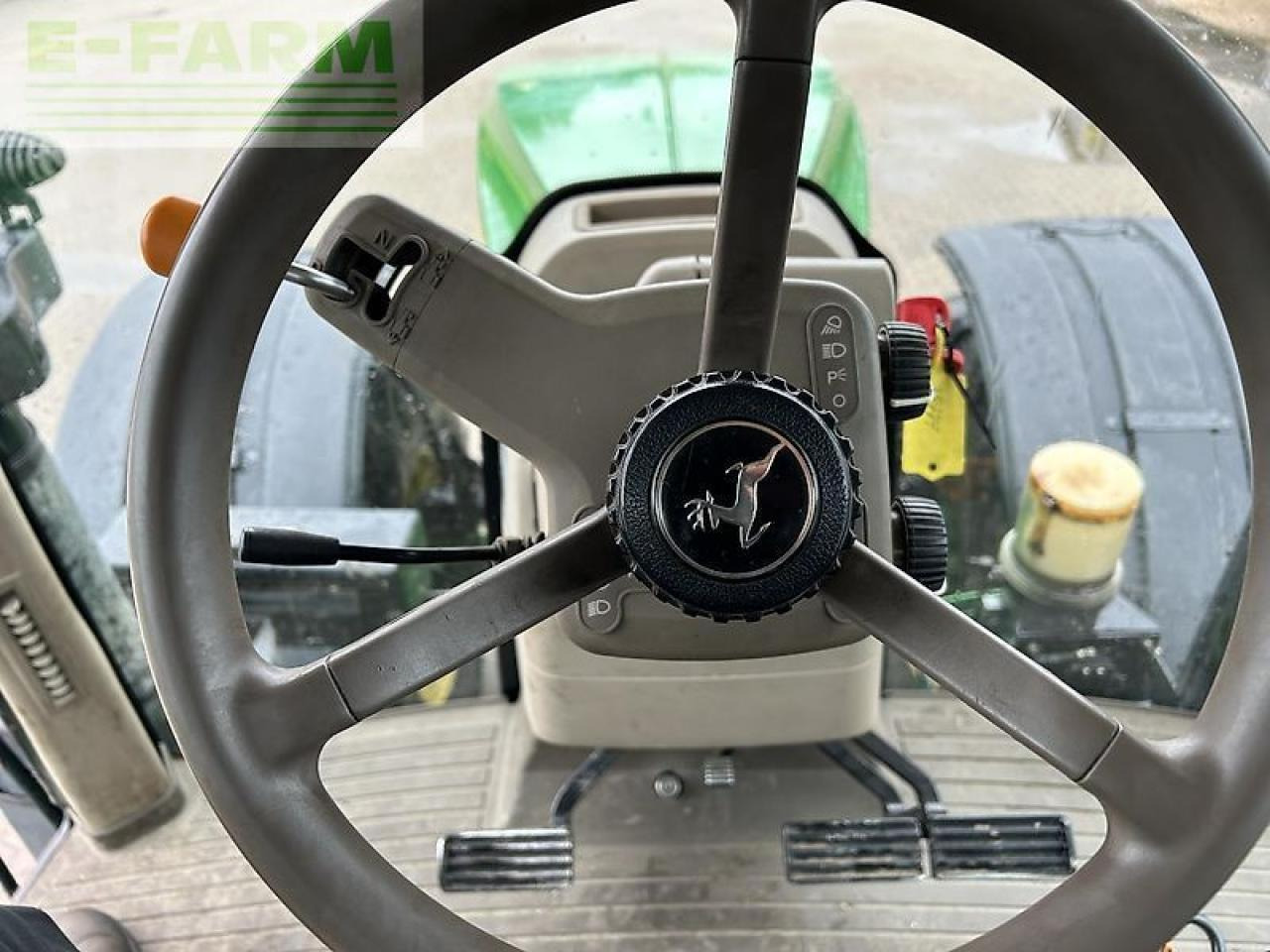 John Deere 7310r - Traktor: gambar 3 John Deere 7310r - Traktor: gambar 3