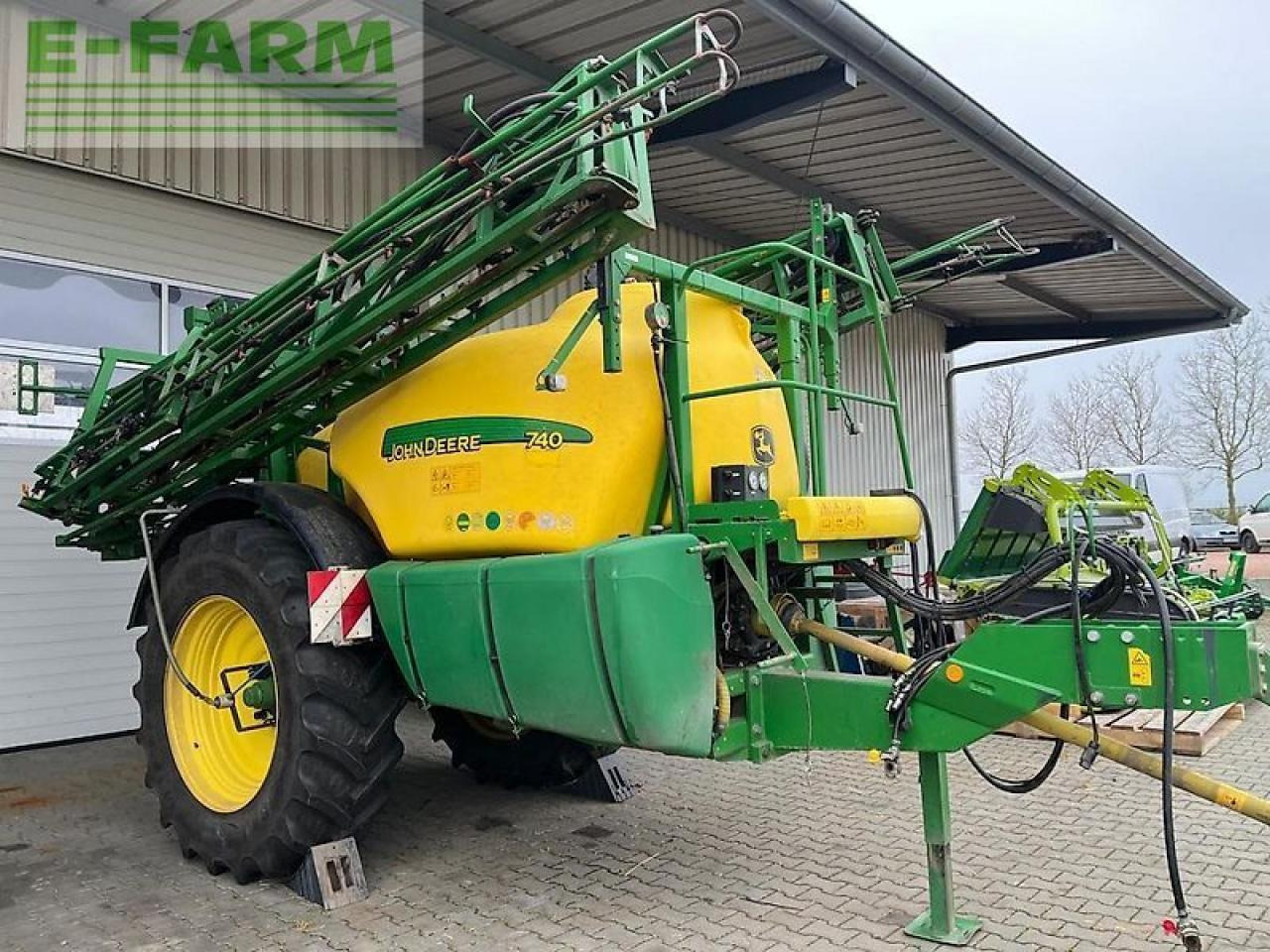 John Deere 740 - Penyemprot tertinggal: gambar 2 John Deere 740 - Penyemprot tertinggal: gambar 2