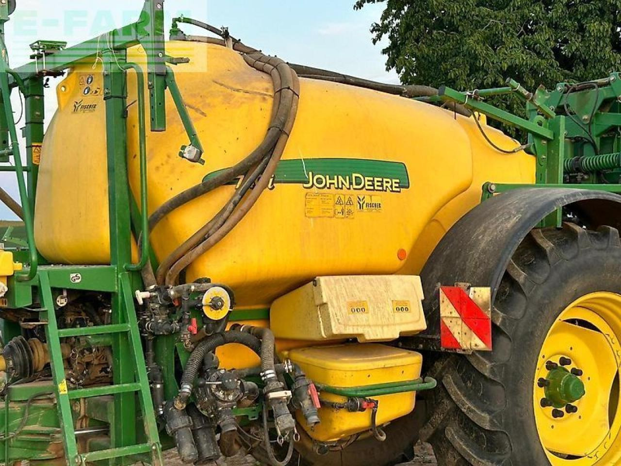John Deere 740i - Penyemprot tertinggal: gambar 1 John Deere 740i - Penyemprot tertinggal: gambar 1