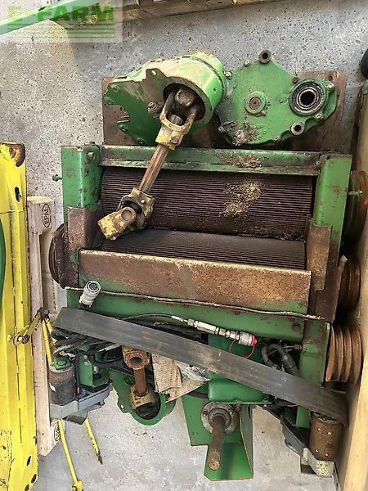 Traktor John Deere 7700: gambar 6
