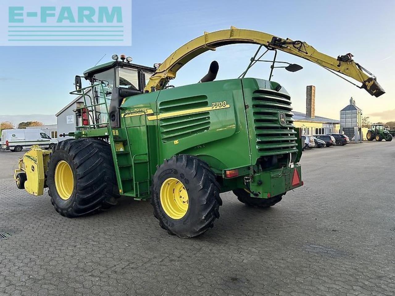 Traktor John Deere 7700: gambar 12