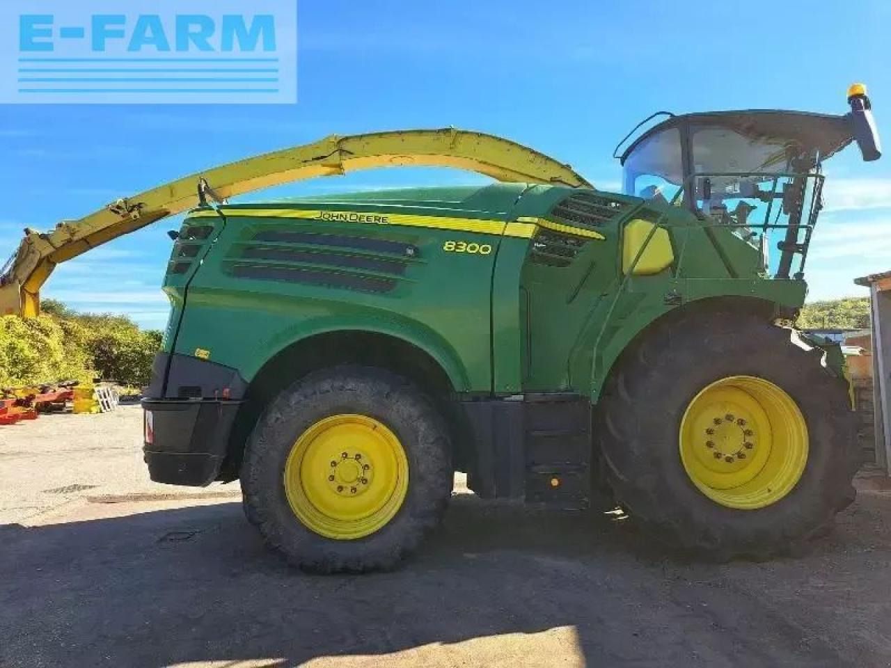 John Deere 8300 - Pemanen hijauan: gambar 4 John Deere 8300 - Pemanen hijauan: gambar 4