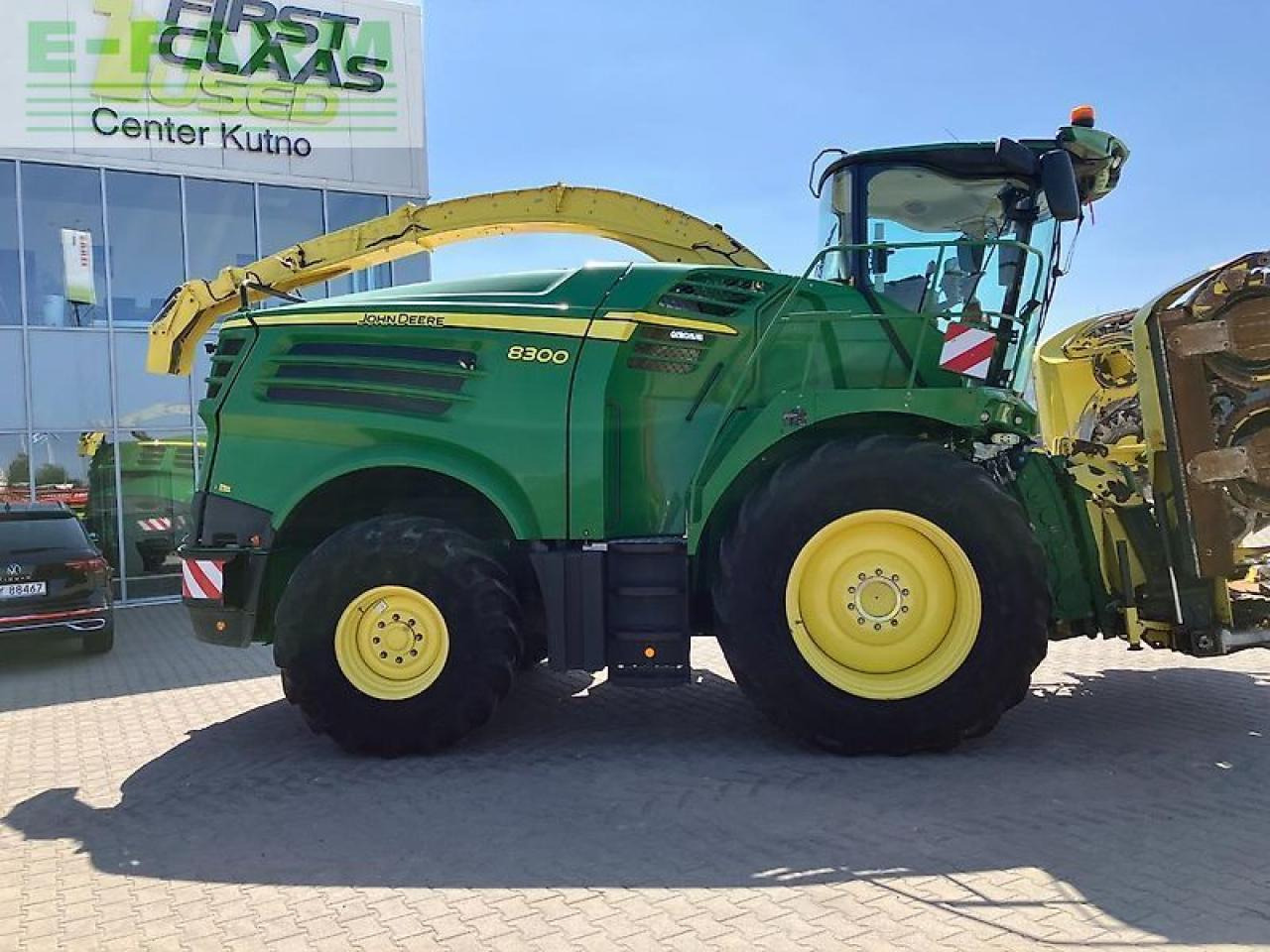 John Deere 8300 - Pemanen hijauan: gambar 2 John Deere 8300 - Pemanen hijauan: gambar 2
