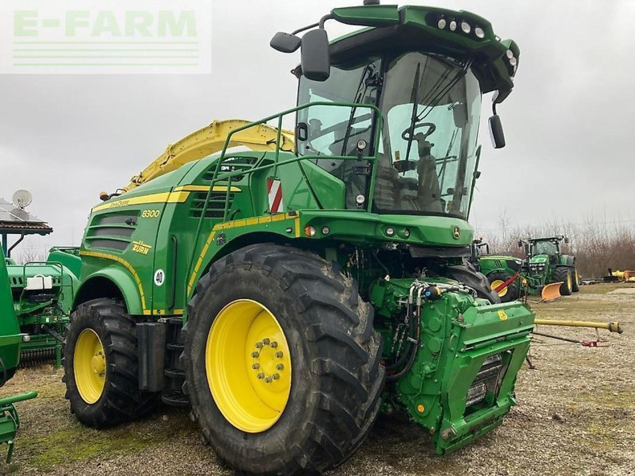 John Deere 8300 my18 - Pemanen hijauan: gambar 2 John Deere 8300 my18 - Pemanen hijauan: gambar 2