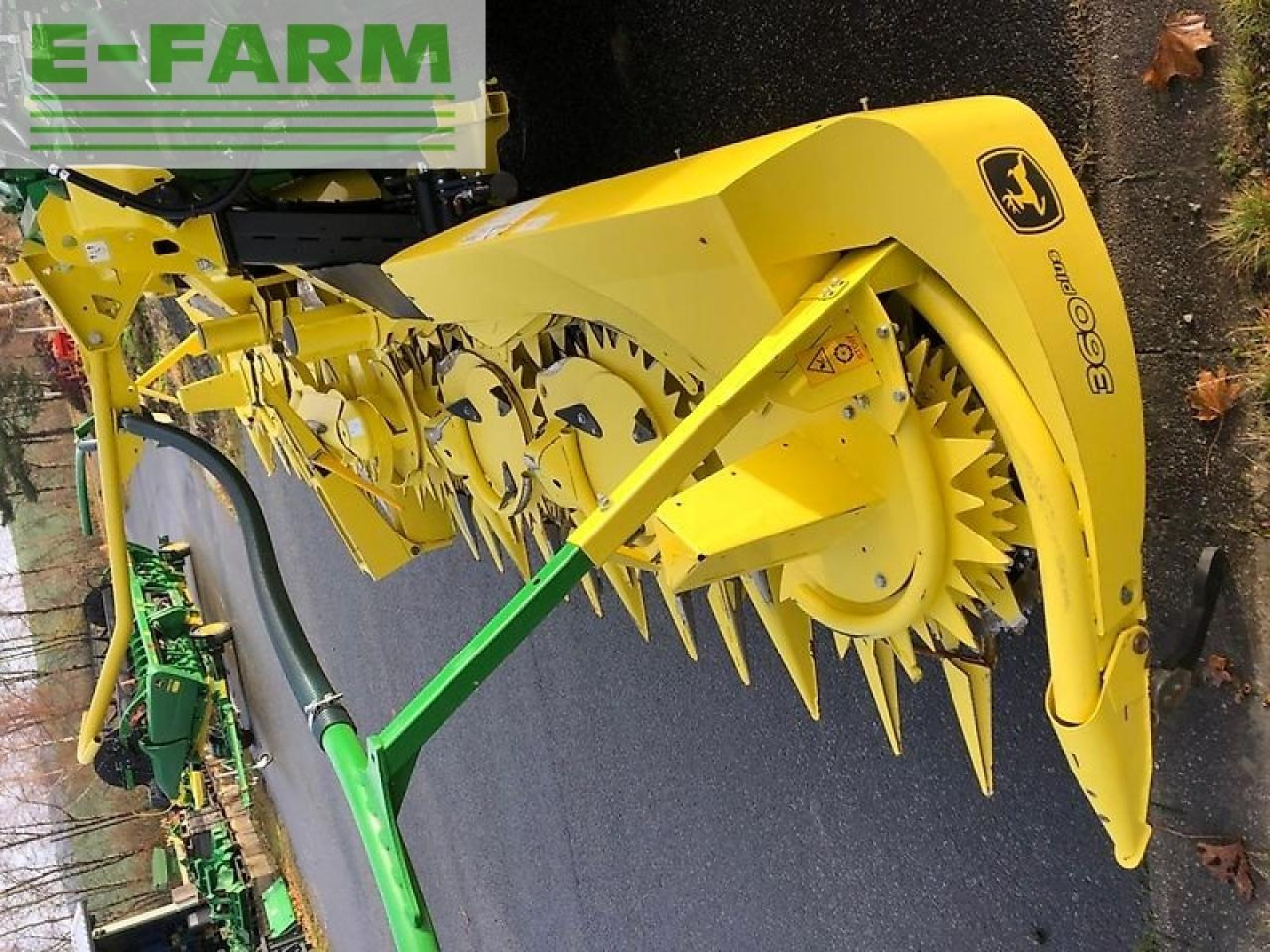 John Deere 8300i mit kemper 360plus & pu 639 - Pemanen hijauan: gambar 5 John Deere 8300i mit kemper 360plus & pu 639 - Pemanen hijauan: gambar 5