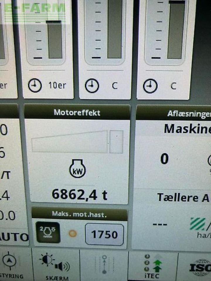 John Deere 8320r - Traktor: gambar 5 John Deere 8320r - Traktor: gambar 5