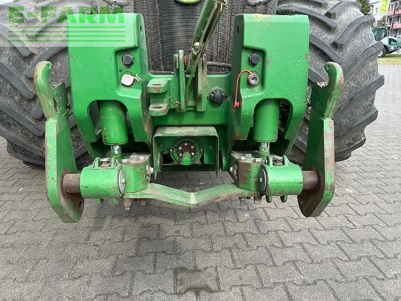 John Deere 8335r - Traktor: gambar 4 John Deere 8335r - Traktor: gambar 4