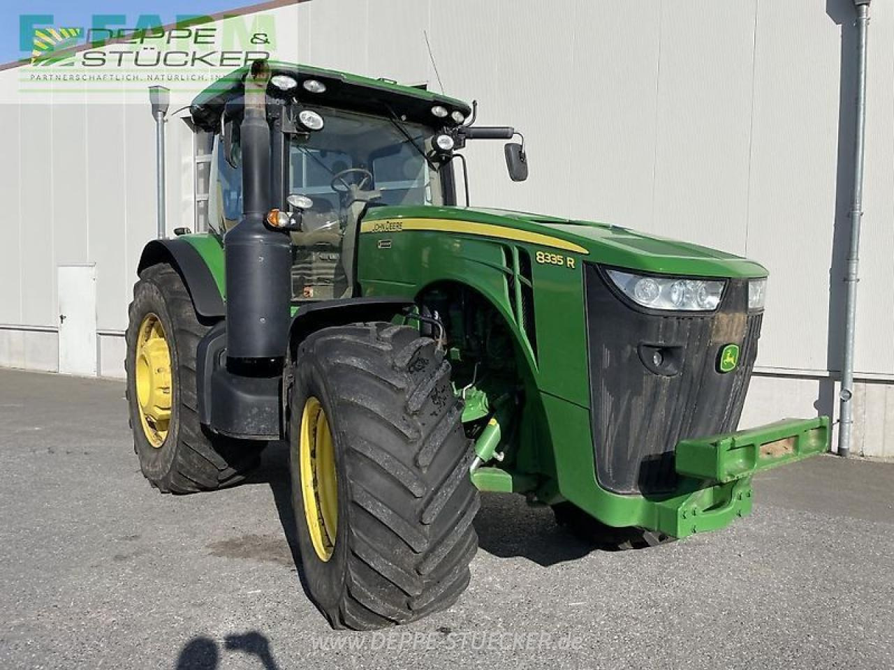 John Deere 8335r - Traktor: gambar 4 John Deere 8335r - Traktor: gambar 4