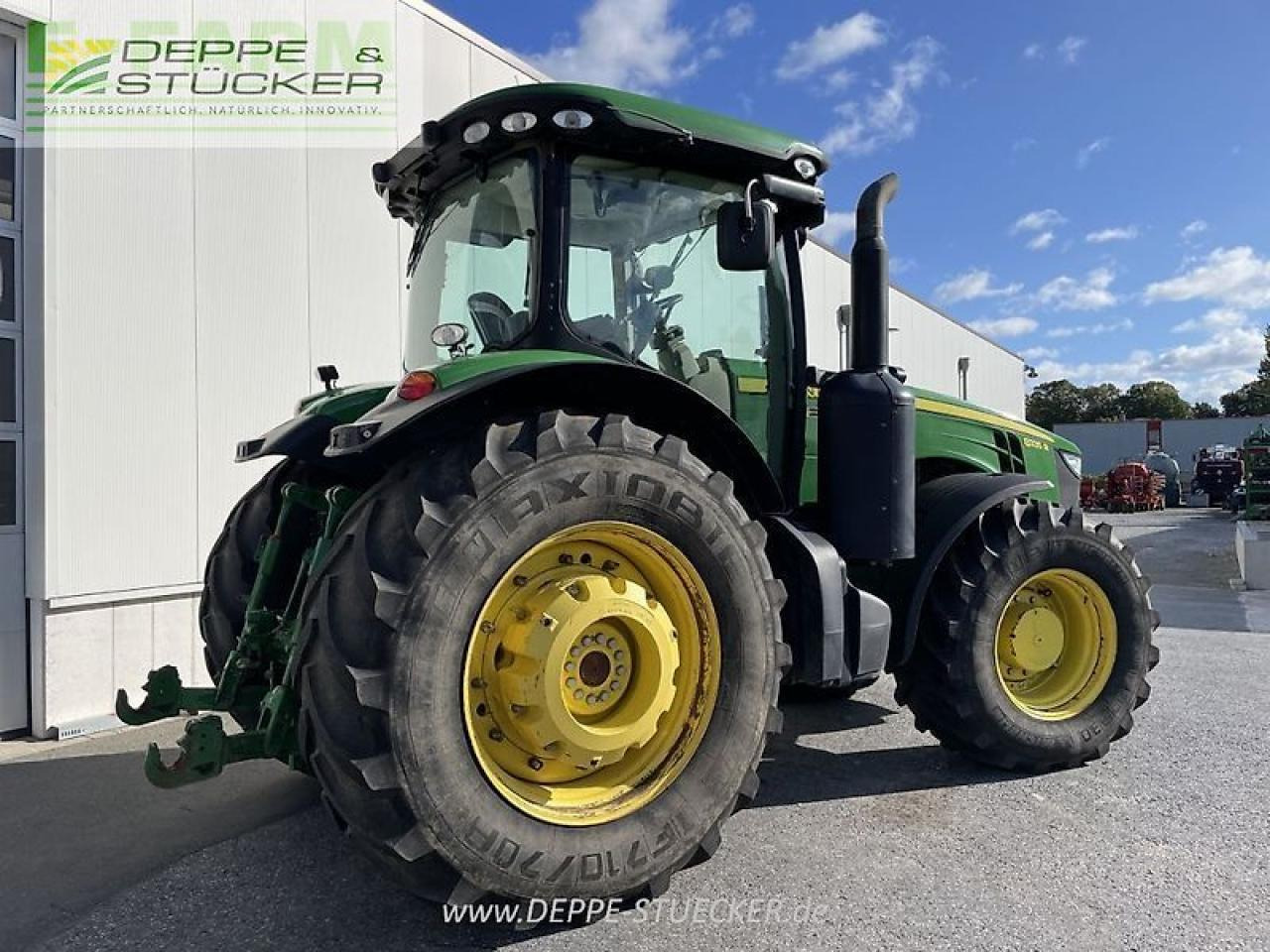 John Deere 8335r - Traktor: gambar 2 John Deere 8335r - Traktor: gambar 2