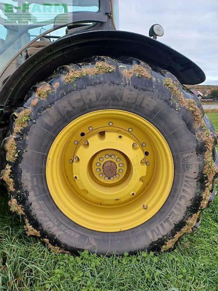John Deere 8335r - Traktor: gambar 5 John Deere 8335r - Traktor: gambar 5