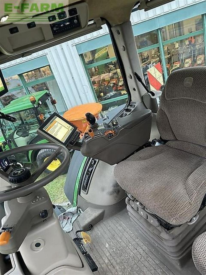 Traktor John Deere 8370r: gambar 9