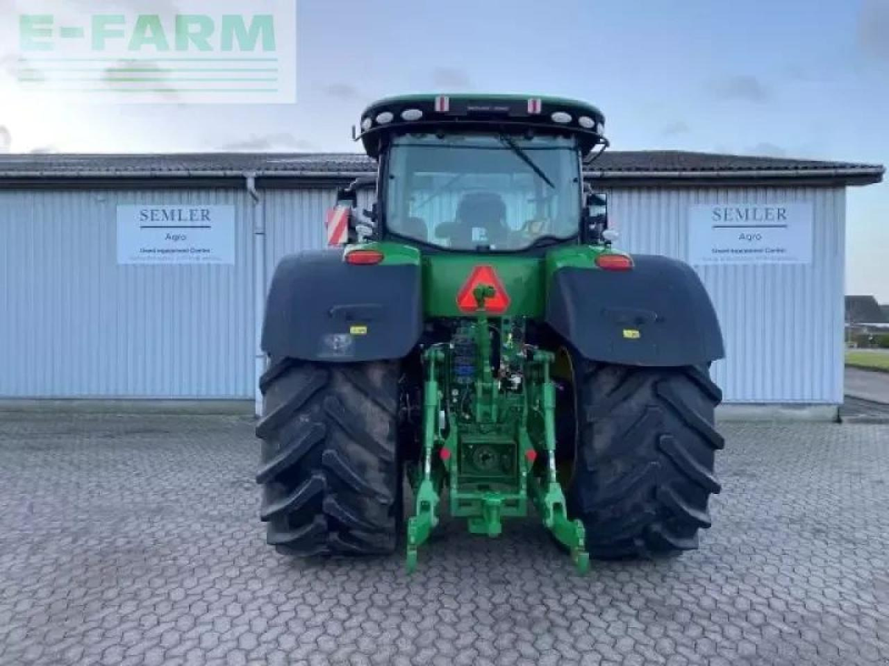 Traktor John Deere 8370r: gambar 12