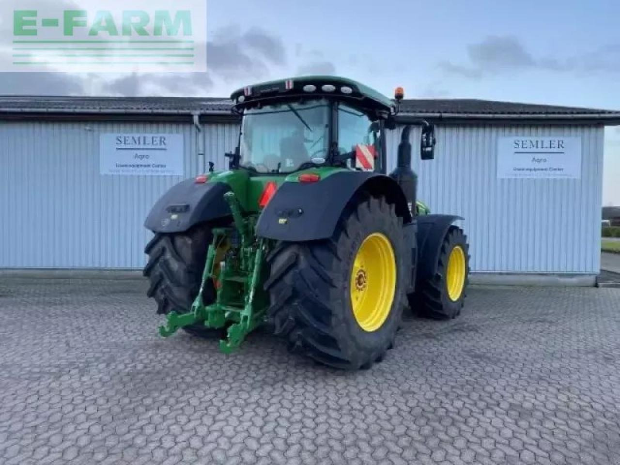 Traktor John Deere 8370r: gambar 11